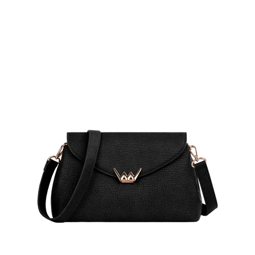 Leera Black