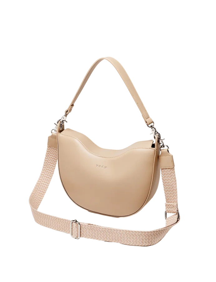 Carys Creme
