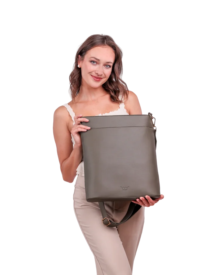 Elenea Olive