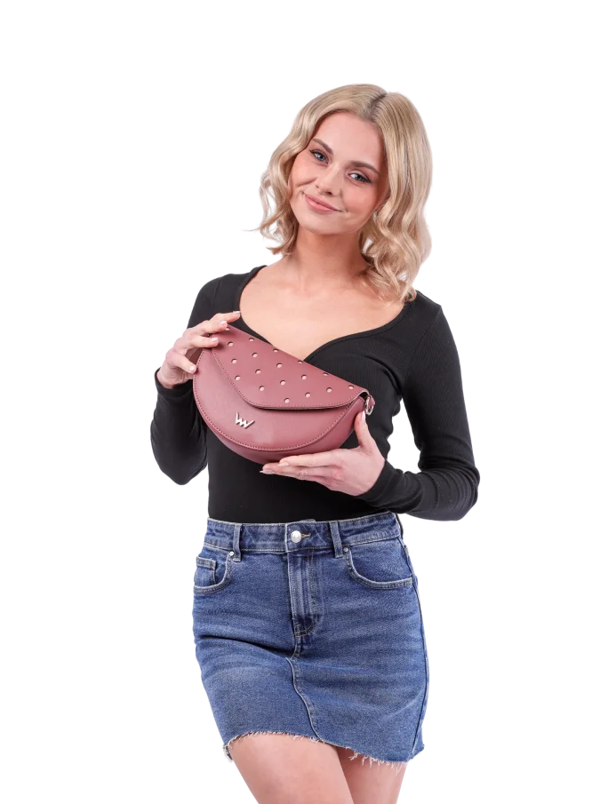 Tricia Dotty Powder Wine