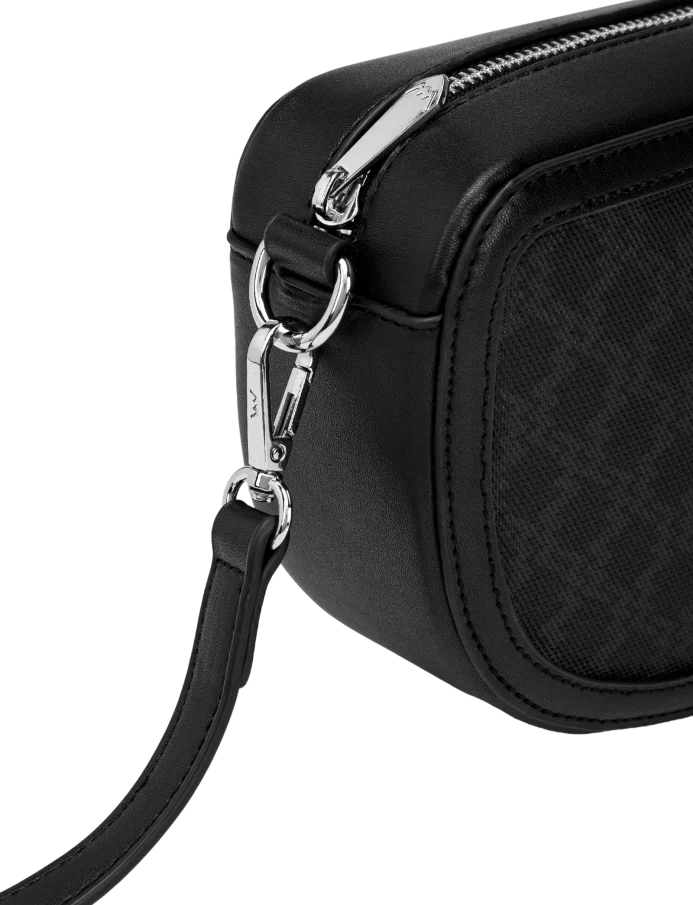 Elowen Black