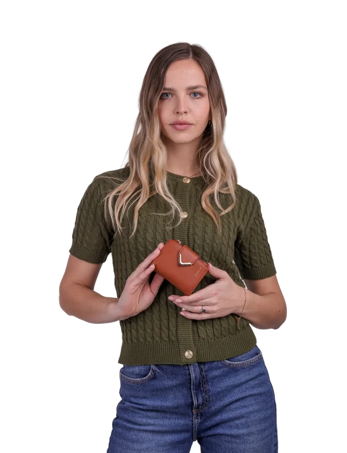 Nava Brown