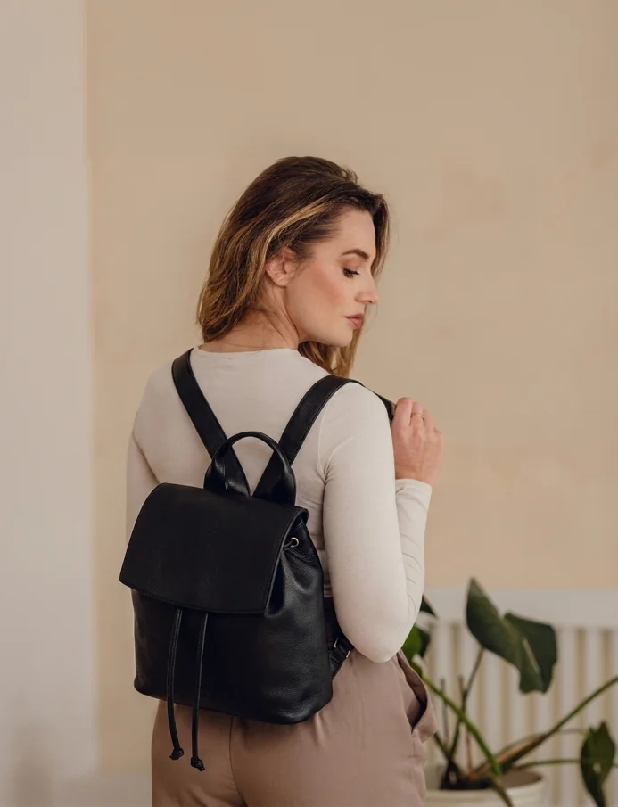 Gioia Small Black