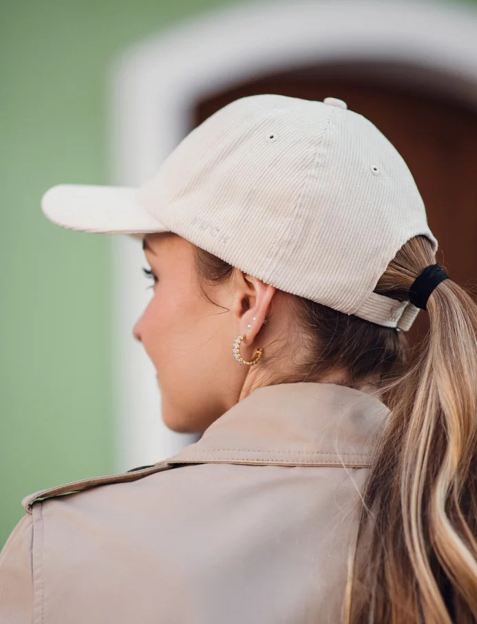 Alora Off White