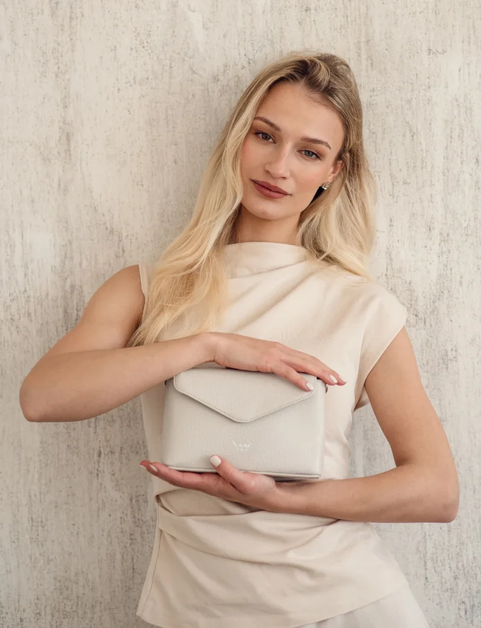Leyra Grace Beige