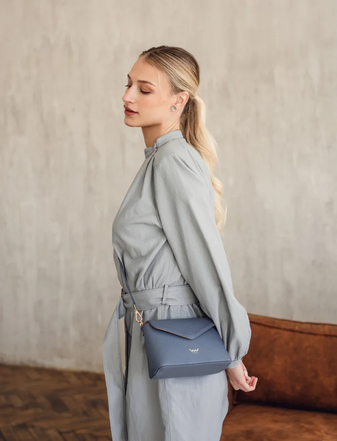 Leyra Grace Blue