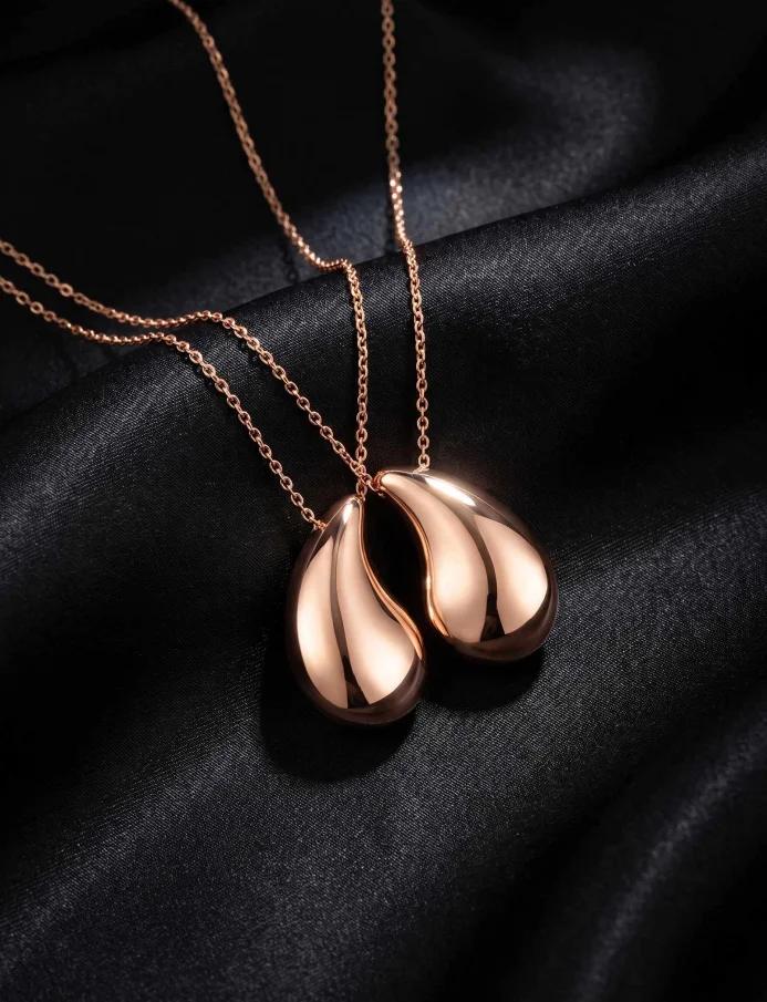Náhrdelník Sync Rose Gold