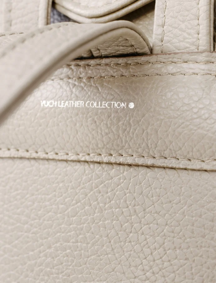 Glenn Grace Beige