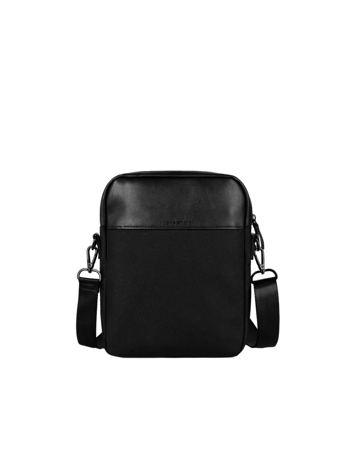 Arllo Refined Black