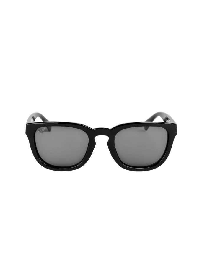 Elea Black