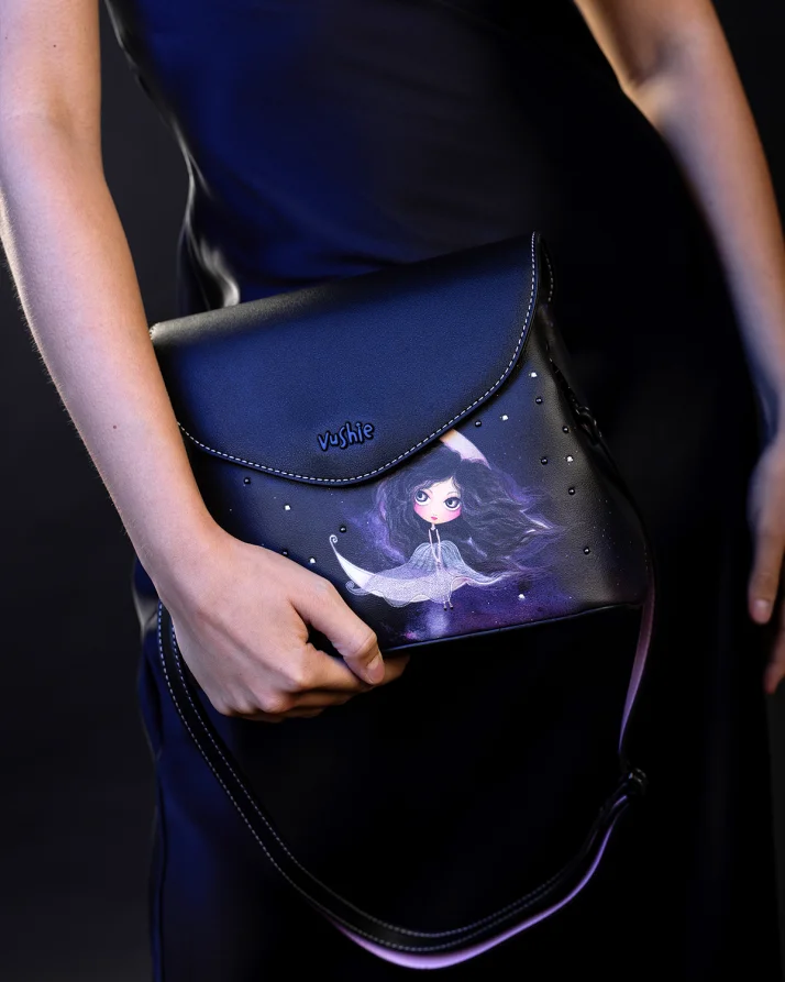 Lilian Flap Crossbody Bag