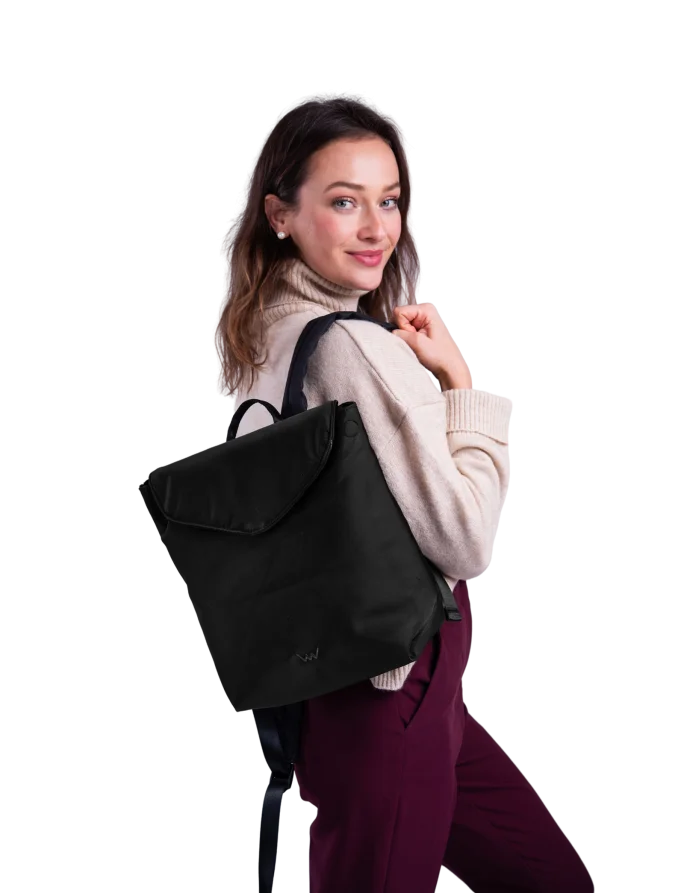 Joanna Small Black