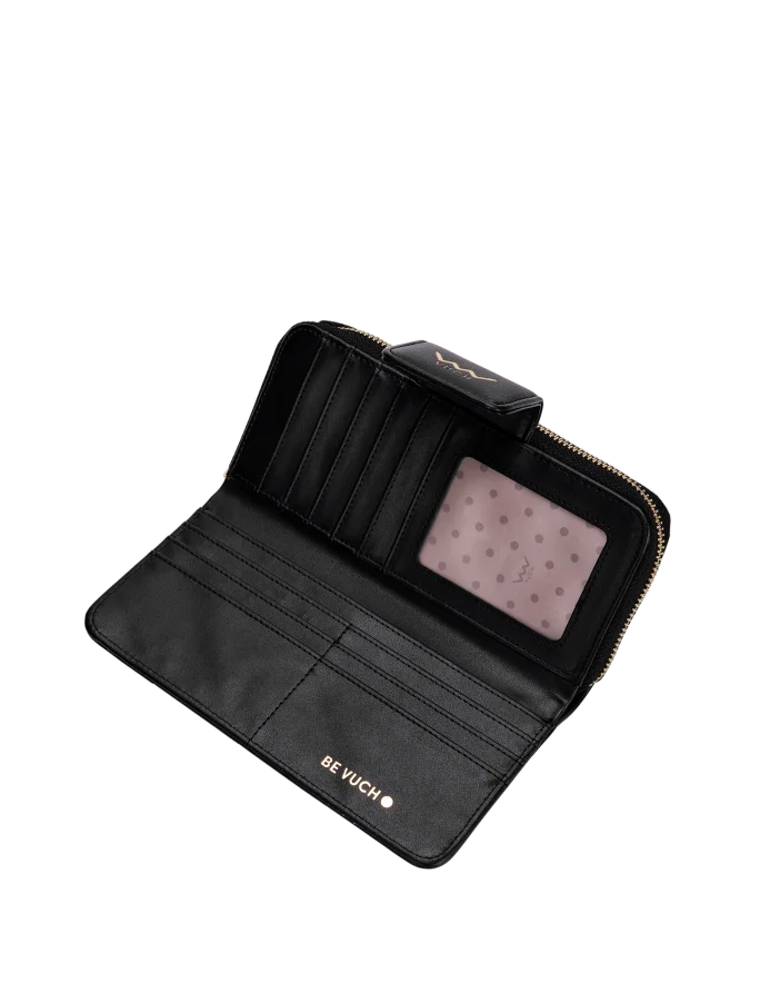Zoreya Black