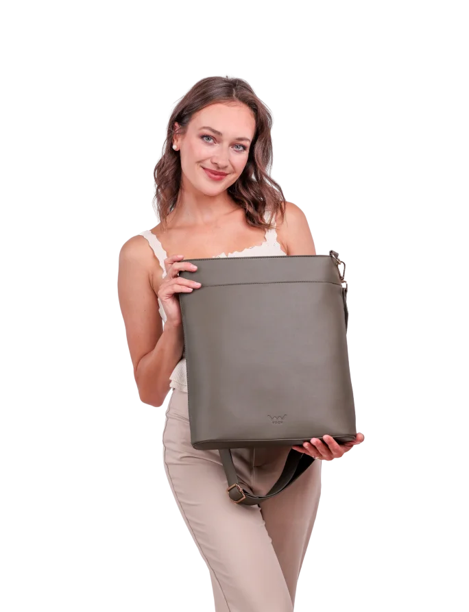 Elenea Olive