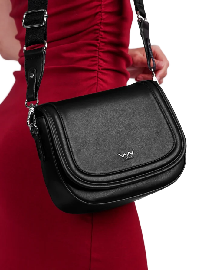 Labela Black
