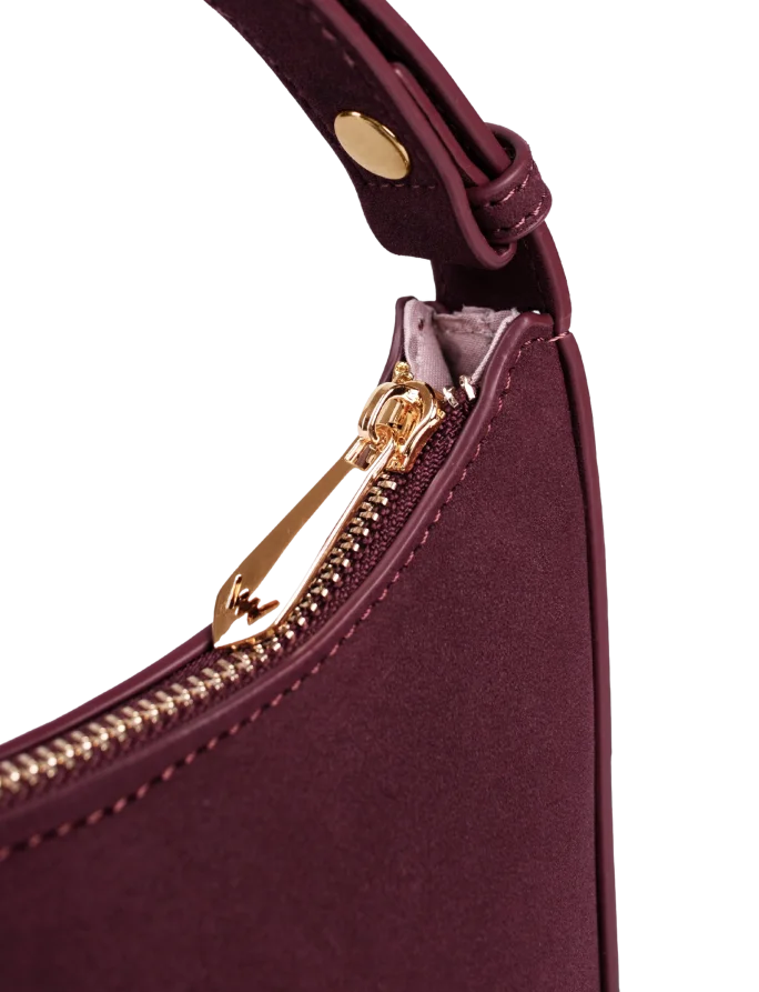 Nera Suede Wine