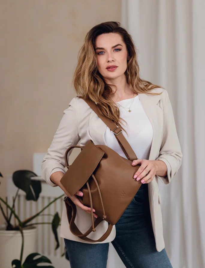Gioia Small Brown