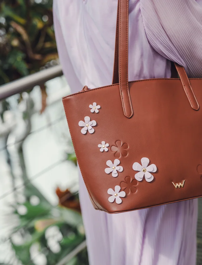 Fleuris Glow Brown