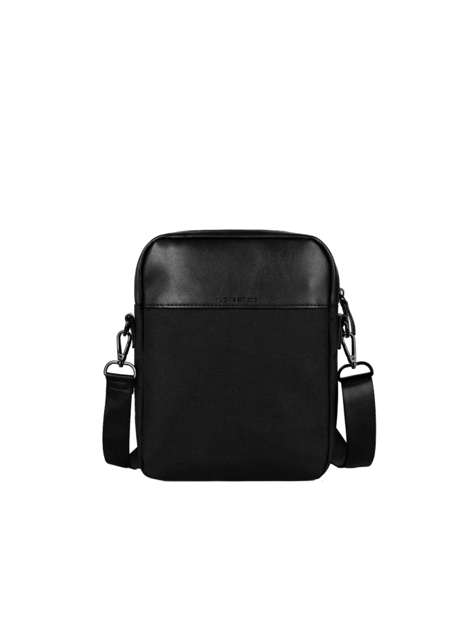 Arllo Refined Black