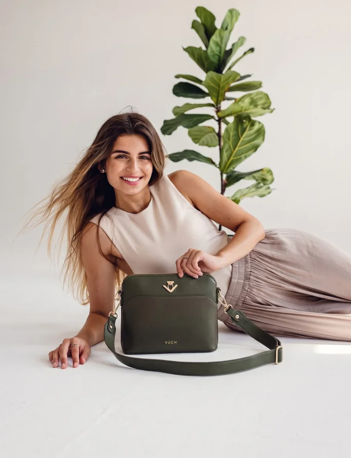 Cara Divide Olive