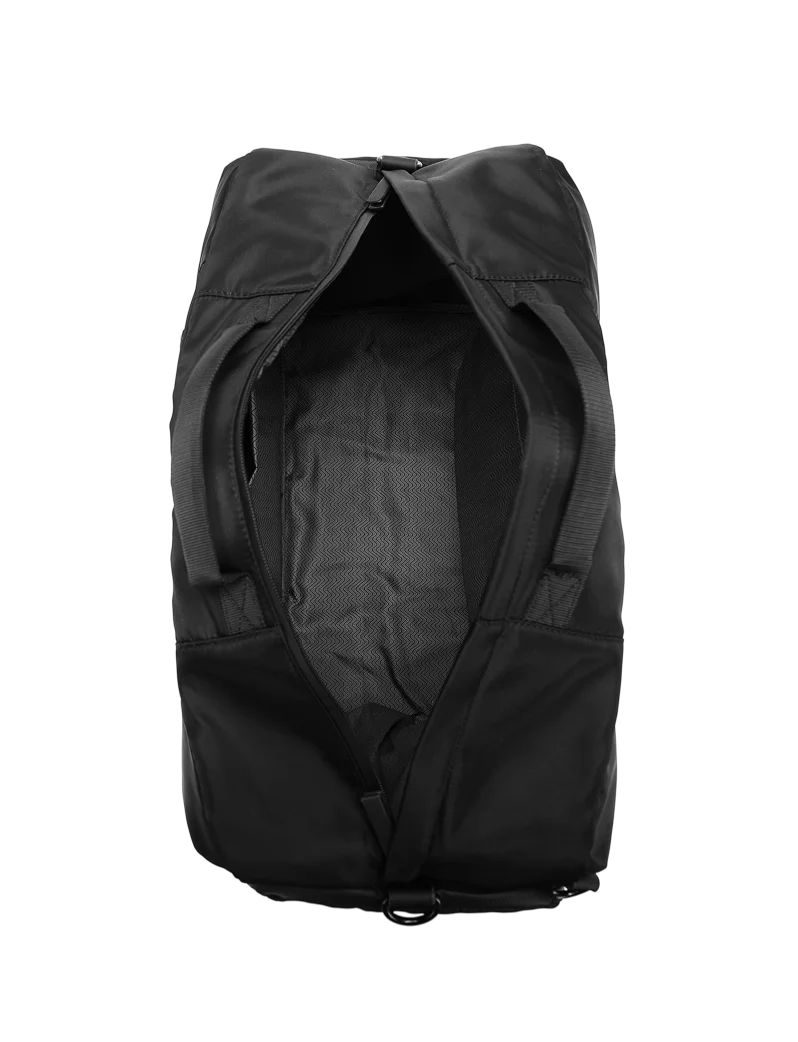 Zyro Black