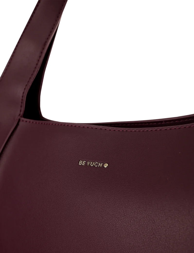 Calyste Wine Red