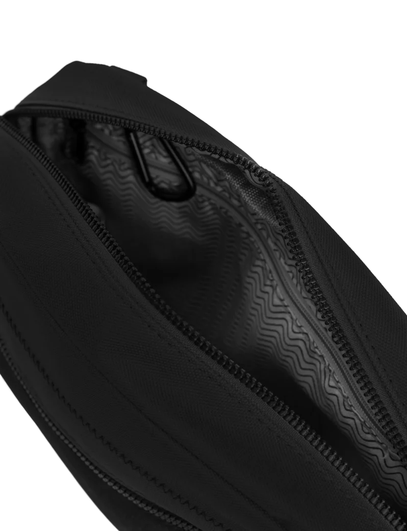 Taavi Black