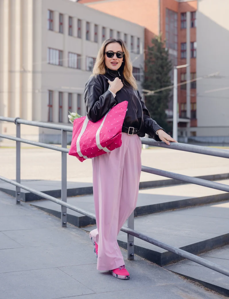 Rizzo Dotty Pink