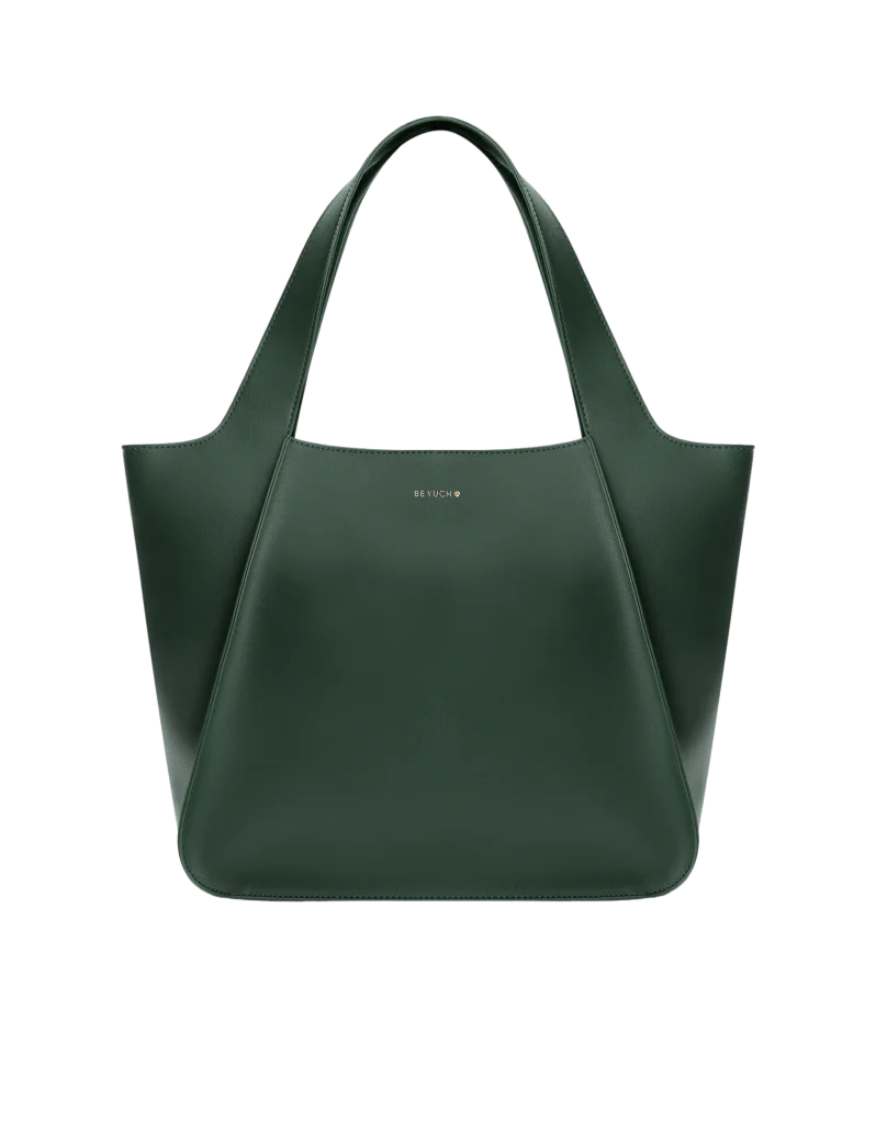 Calyste Green
