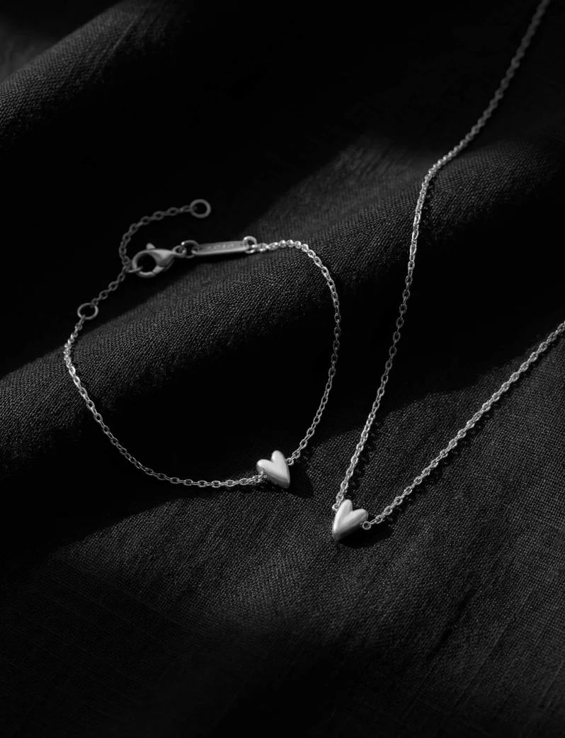 Náramok Amora Silver