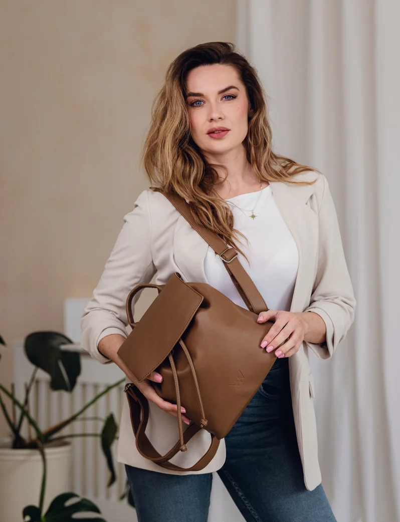 Gioia Small Brown