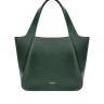 Calyste Green